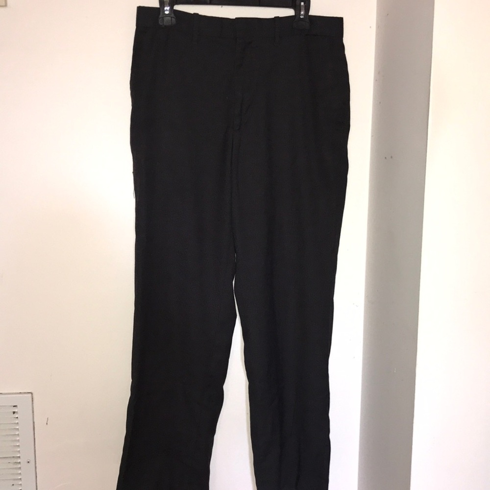Axist Pants